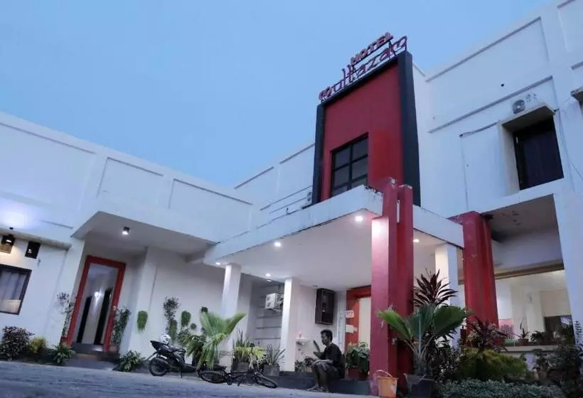 ホテル Reddoorz @ Pasangkayu Mamuju Utara