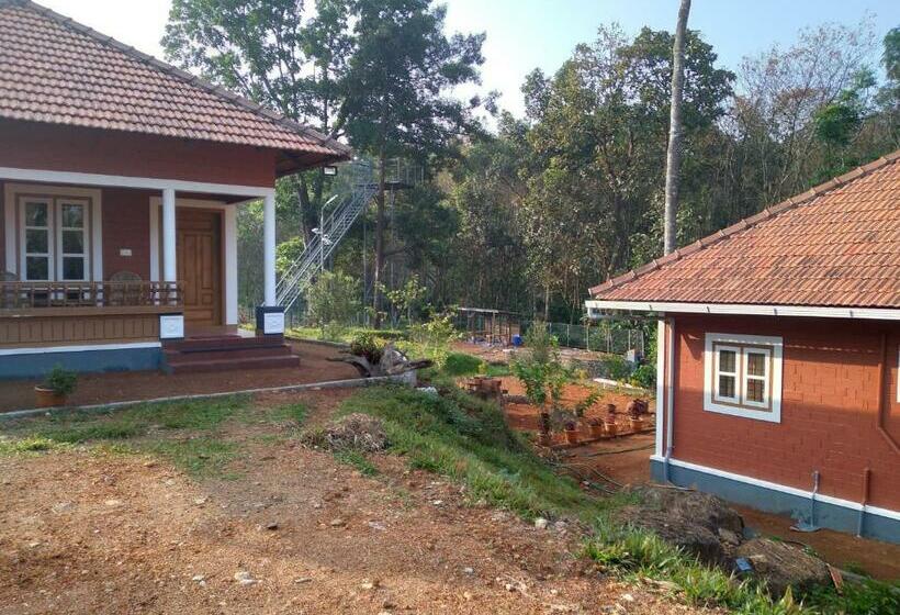 Hotel Tranquil Farms