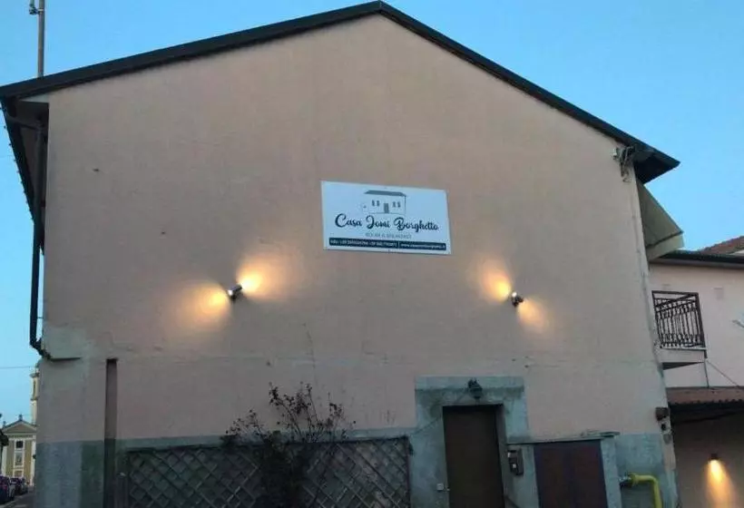 پانسیون Casa Jomi B&b Borghetto Lodigiano