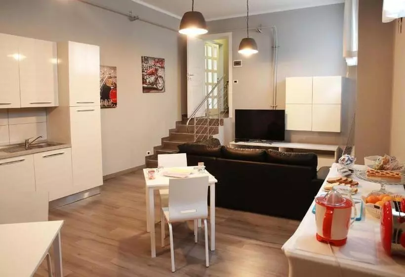پانسیون Casa Jomi B&b Borghetto Lodigiano