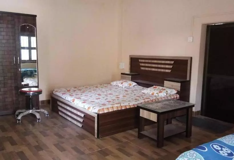 Majatalo Kamat Cottages