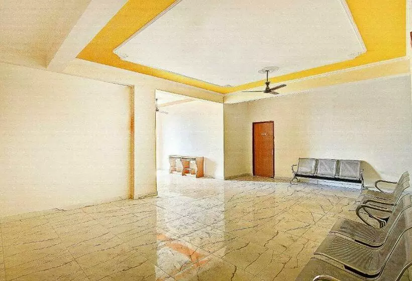Majatalo Oyo Home 78802 Balaji Bhawan Jhajra