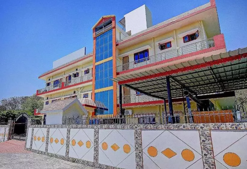 Majatalo Oyo Home 78802 Balaji Bhawan Jhajra