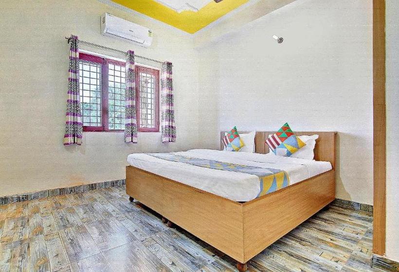 Pensão Oyo Home 78802 Balaji Bhawan Jhajra