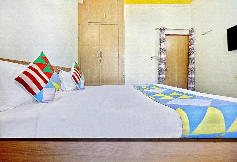 Pensão Oyo Home 78802 Balaji Bhawan Jhajra