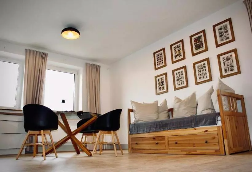 Majatalo Penziónzemianskydvor