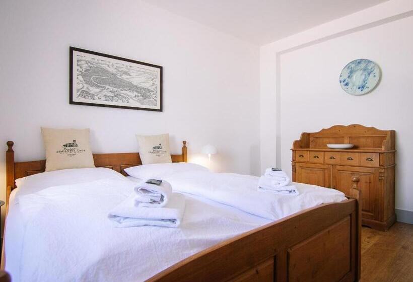 펜션 Penziónzemianskydvor