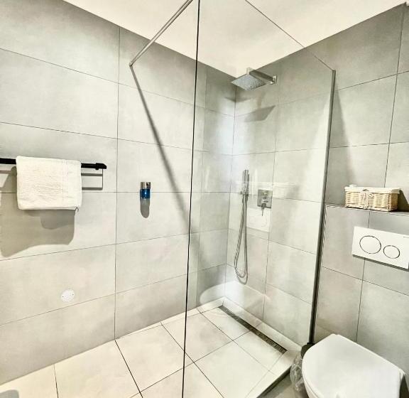 펜션 Penziónzemianskydvor