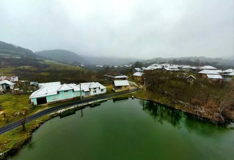 هاستل Muma Codrului