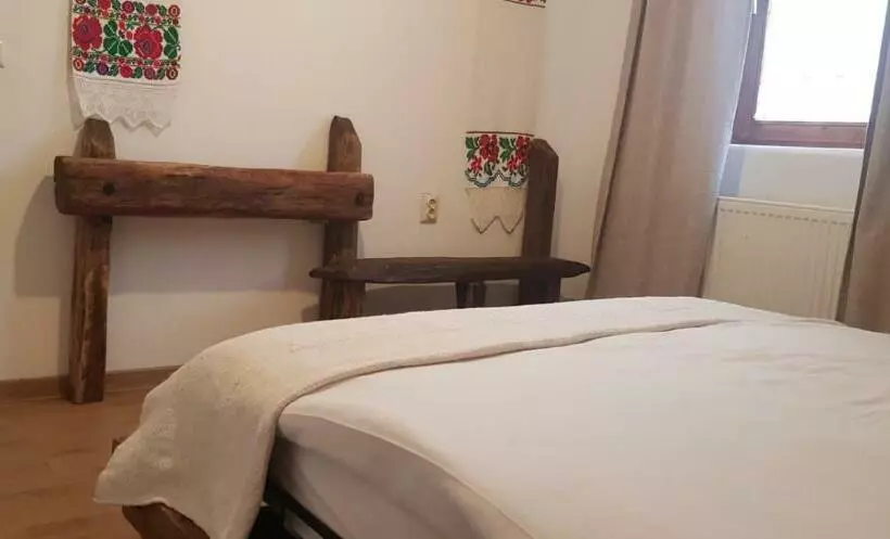 هاستل Muma Codrului