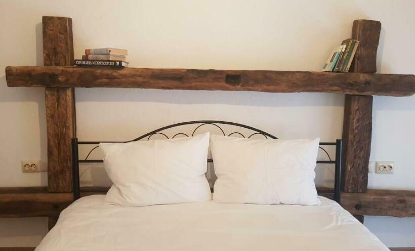 ユースホステル Muma Codrului