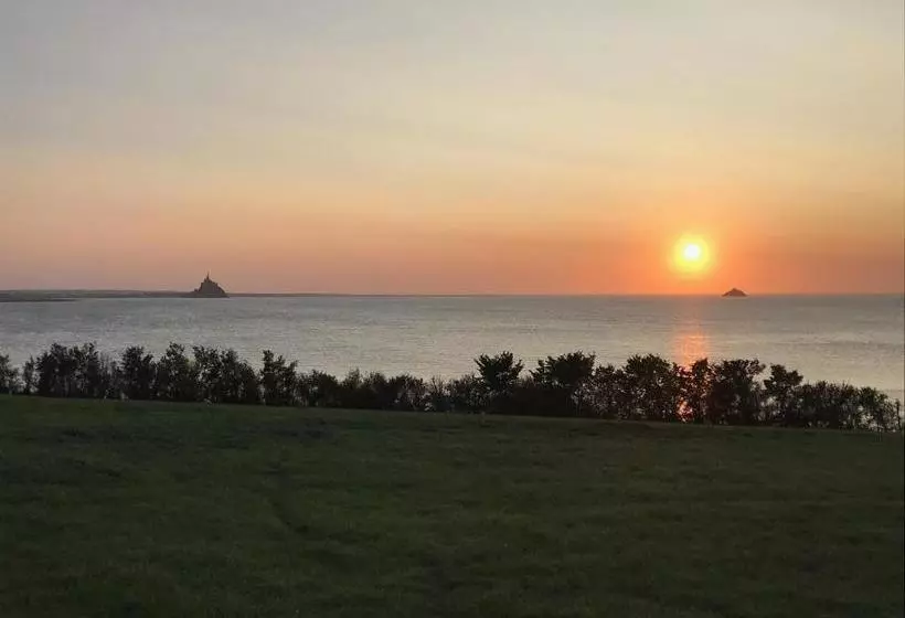 ベッドアンドブレックファースト L Entre Deux