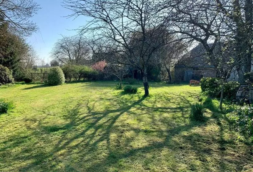 ベッドアンドブレックファースト L Entre Deux