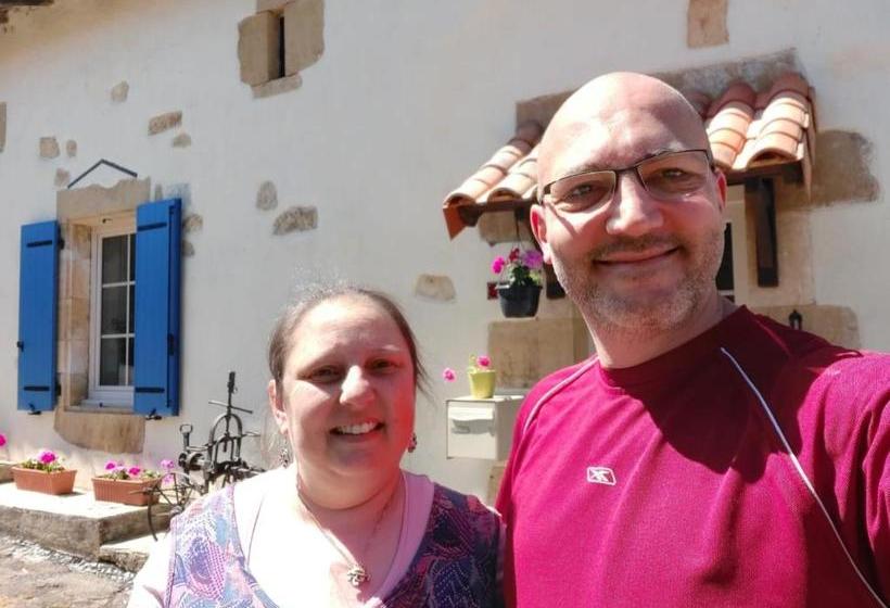 مبيت وإفطار La Grange De Champagnac