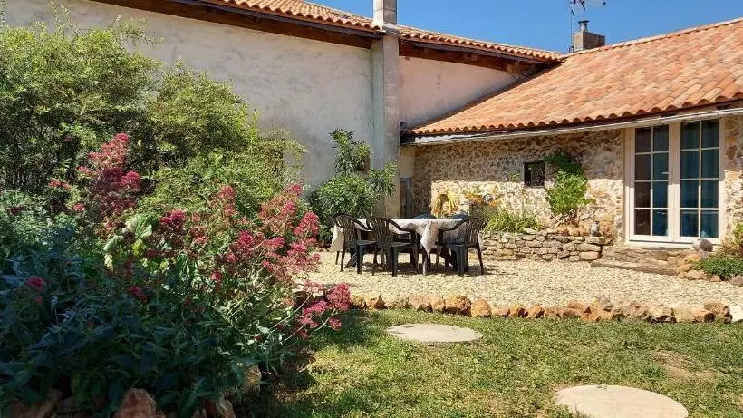 Aamiaismajoitus (B&B) La Grange De Champagnac