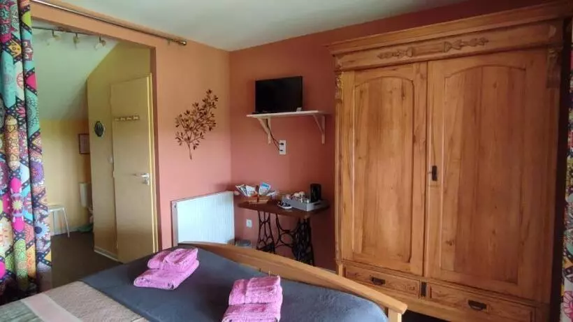 Aamiaismajoitus (B&B) La Grange De Champagnac