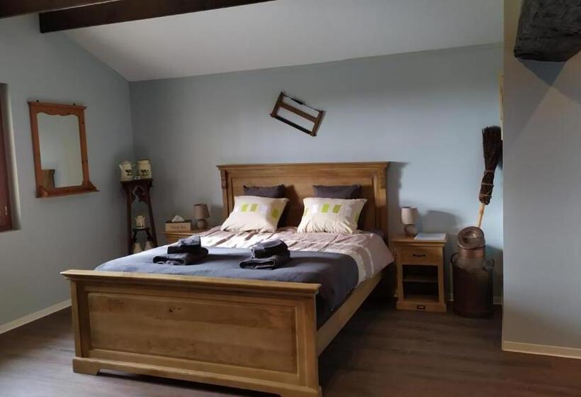 مبيت وإفطار La Grange De Champagnac