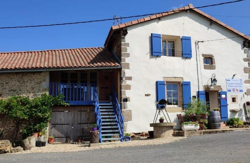 مبيت وإفطار La Grange De Champagnac