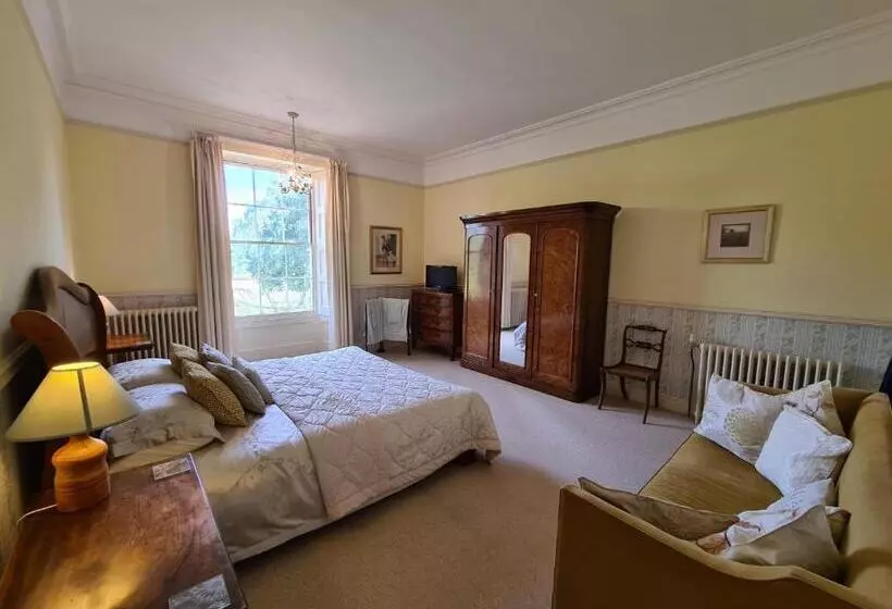 Aamiaismajoitus (B&B) Sloley Hall