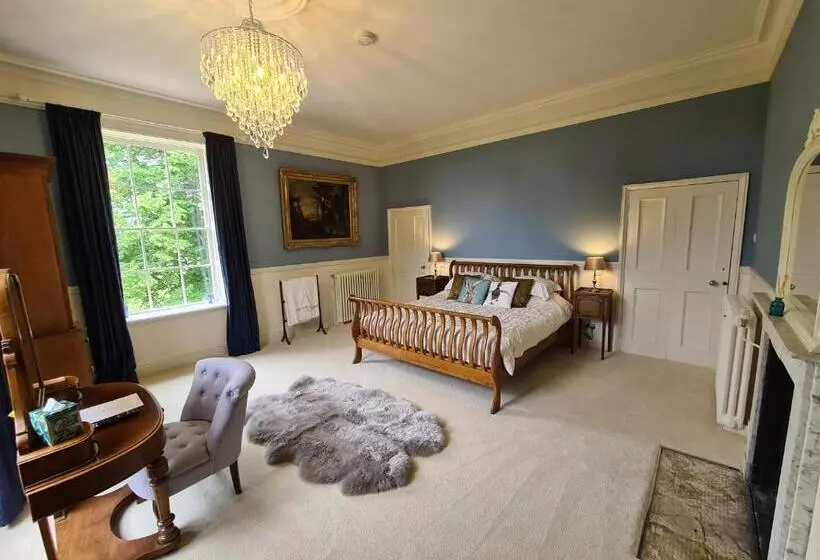 Aamiaismajoitus (B&B) Sloley Hall