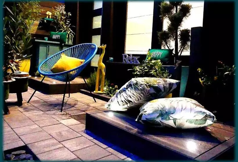 Bed and Breakfast The Lodge A Part