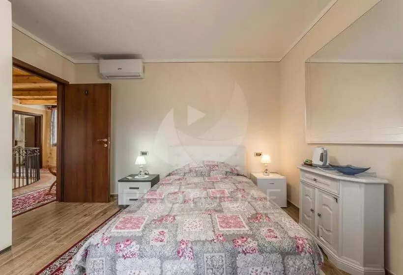 Aamiaismajoitus (B&B) Villa Paselli