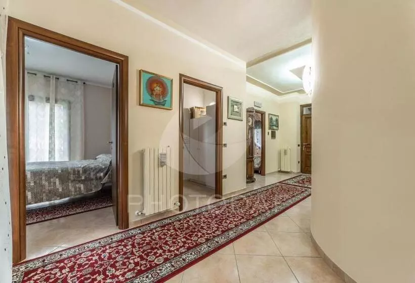 Aamiaismajoitus (B&B) Villa Paselli