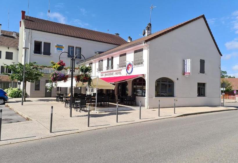 בית מלון כפרי Le Chapon Bressan