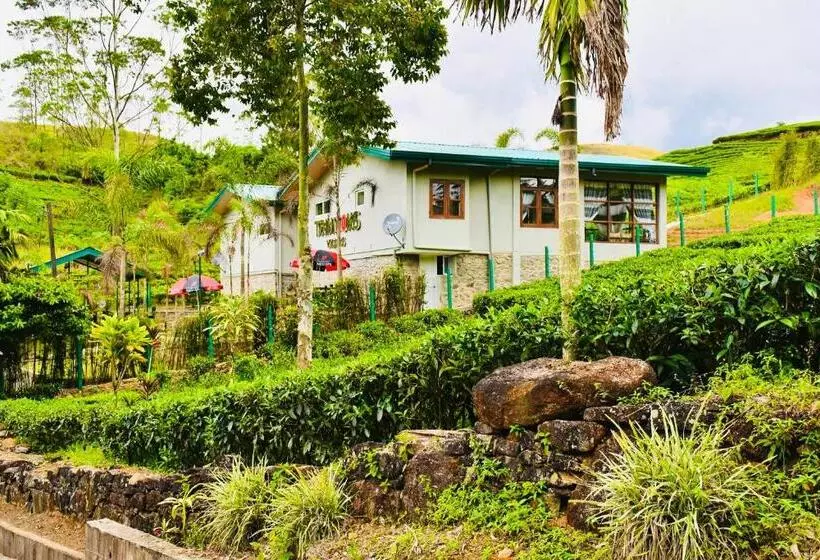 ホテル Trinitons River Side Villas