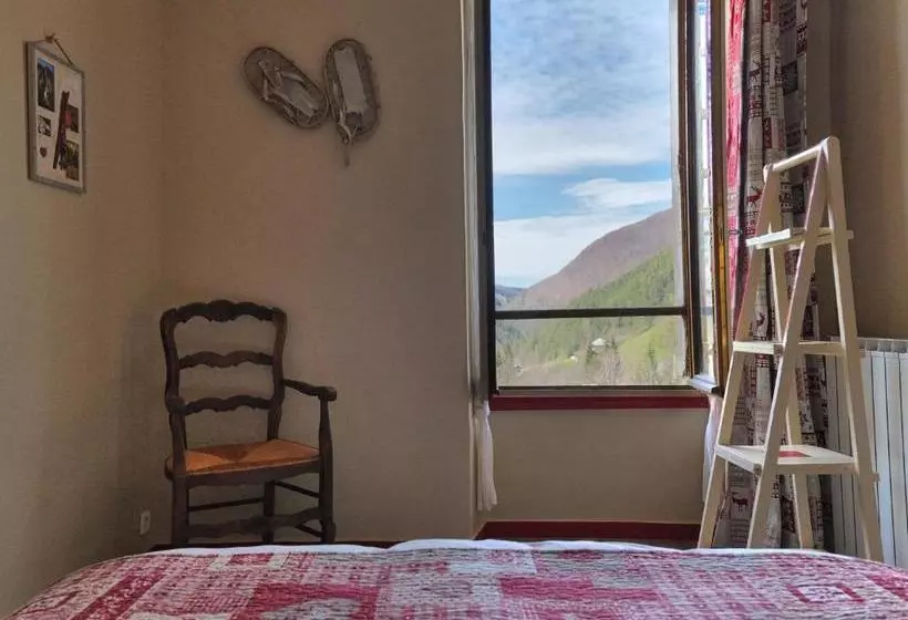 ペンション Au Diapason Chambres D Hôtes Montagne