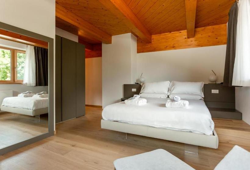 פנסיון Foresteria Crotasc