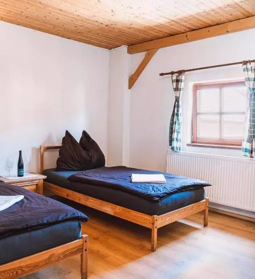 Majatalo Penzion Selský Dvůr Braňany