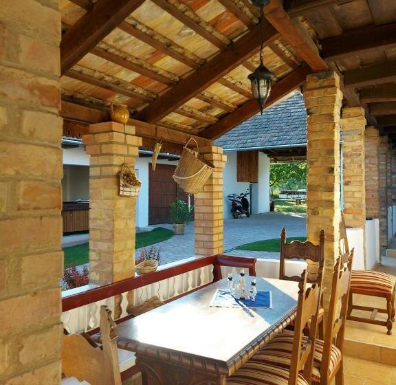 פנסיון Pipacs és Tulipán Vendégház