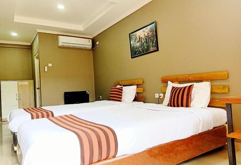 פנסיון Salihara Syariah Residence