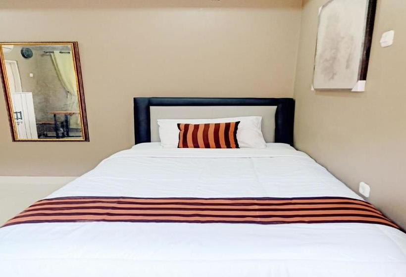 פנסיון Salihara Syariah Residence