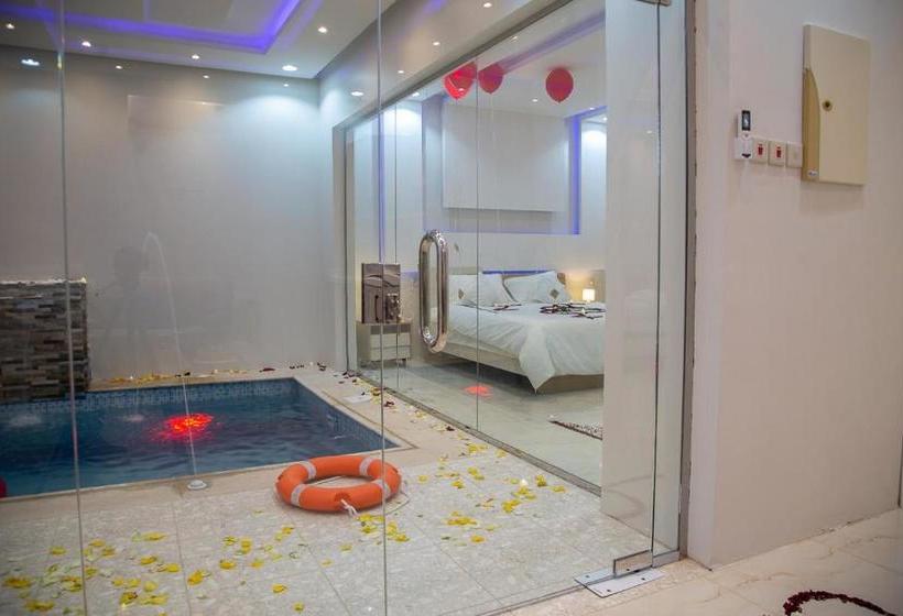 リゾートホテル شاليهات فلورنيسا الطائف