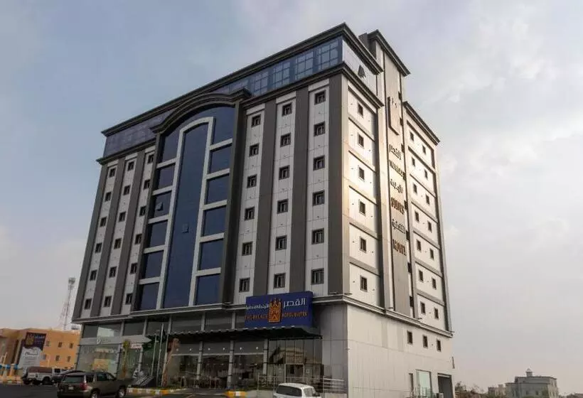 The Palaces Hotel Suites   Wadeen