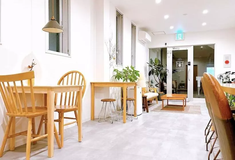 Thy Guest House   Hostel