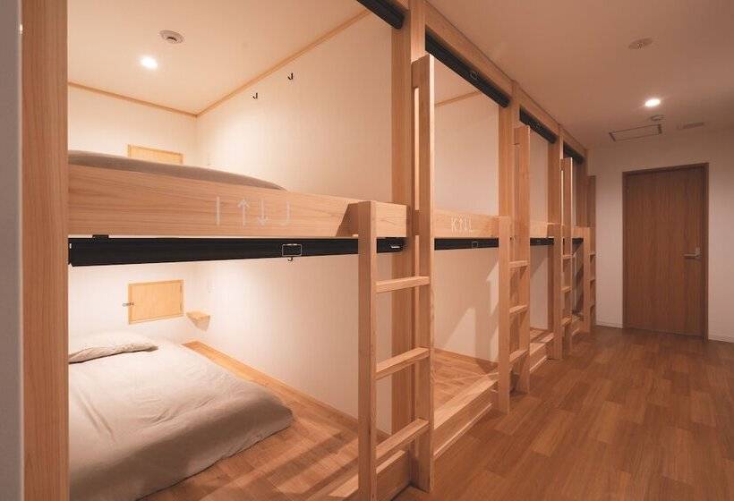 Thy Guest House   Hostel