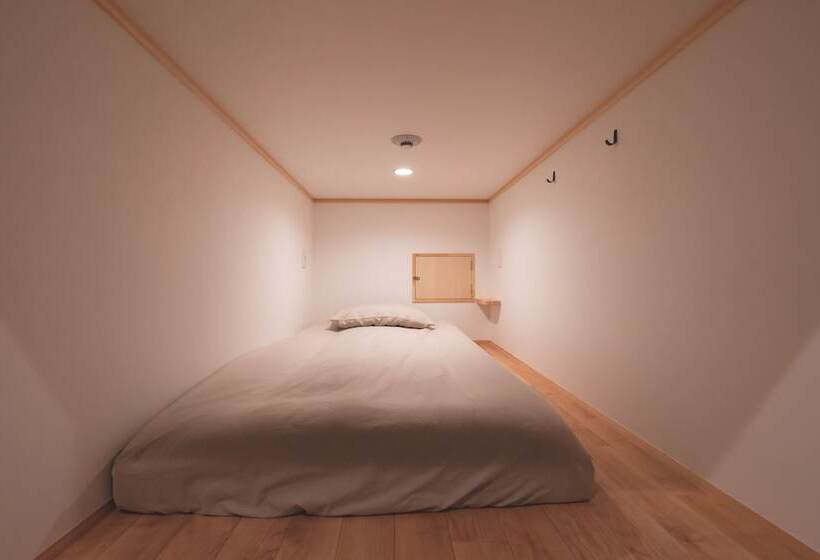 Thy Guest House   Hostel