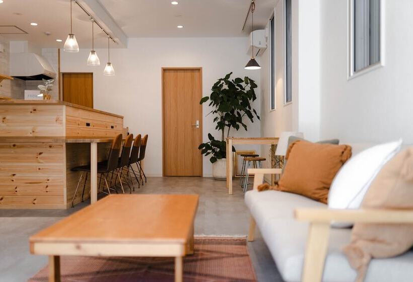 Thy Guest House   Hostel