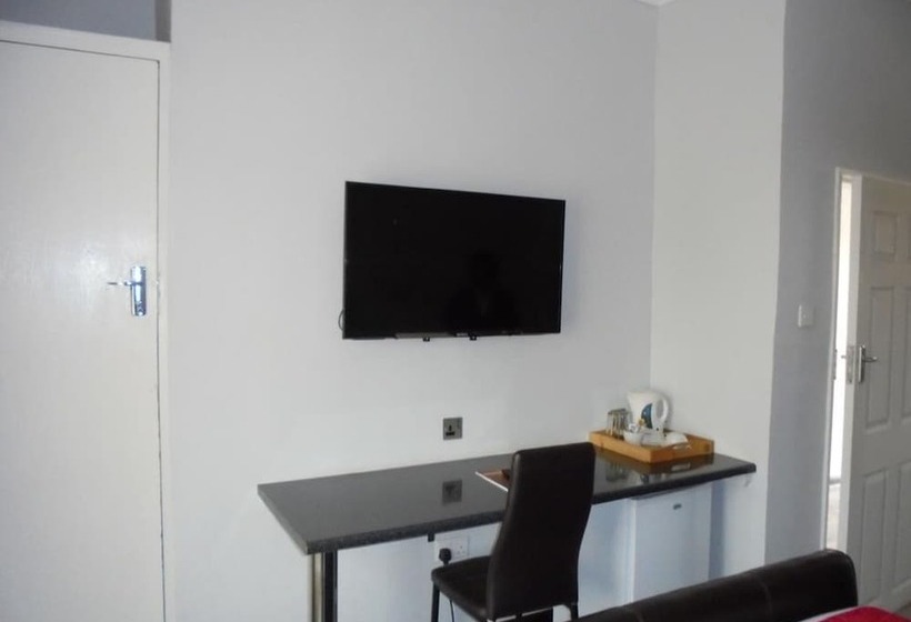 تختخواب و صبحانه Rosewood Lodge