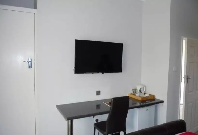 تختخواب و صبحانه Rosewood Lodge