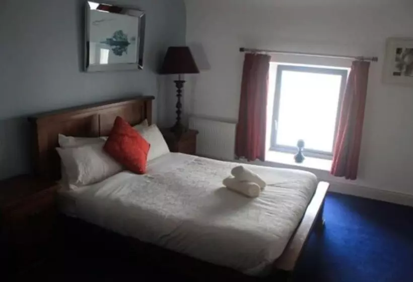 Hostelli The Seafront At Inch Beach