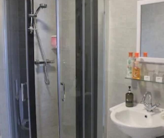 פונדק The Seafront At Inch Beach