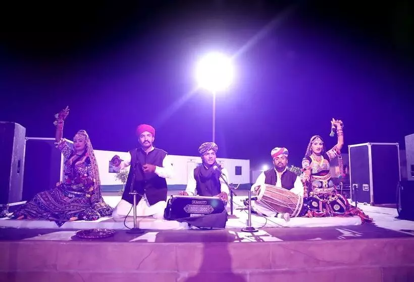 Hotelli Bhavya Resort  Luxury Boutique Desert Camp