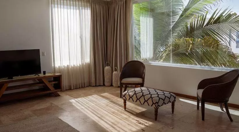 هتل Casa Real Boutique