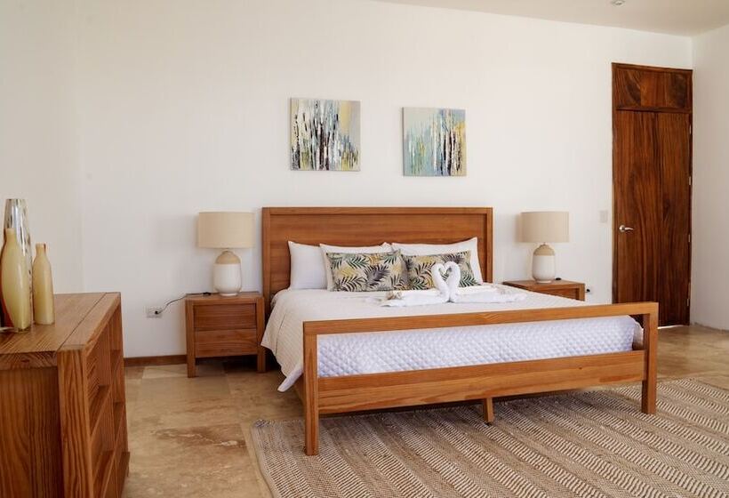 هتل Casa Real Boutique