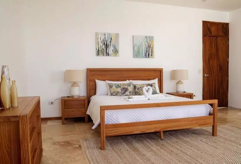 هتل Casa Real Boutique