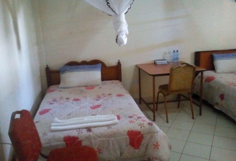 هتل Eldoret Adventist Guest House